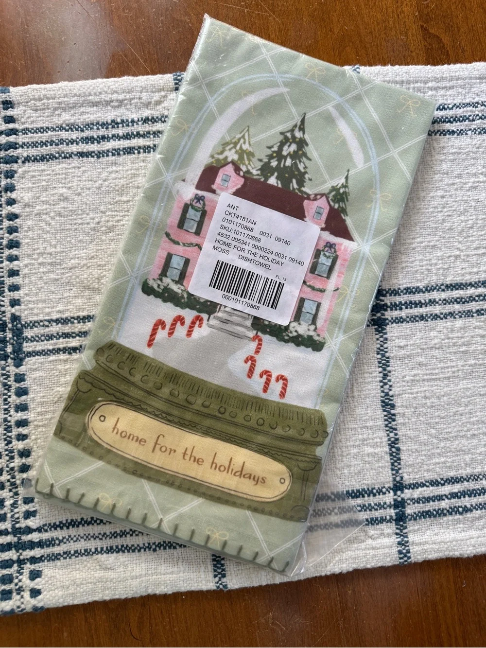 NWT Anthropologie Dish Towek